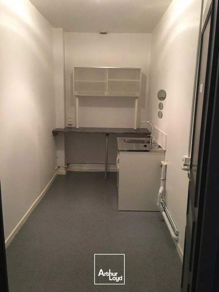 BUREAUX à LOUER de 108 m²