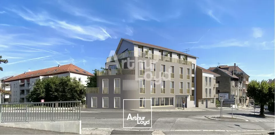 Local professionnel à vendre à La roche sur foron - 250 m²