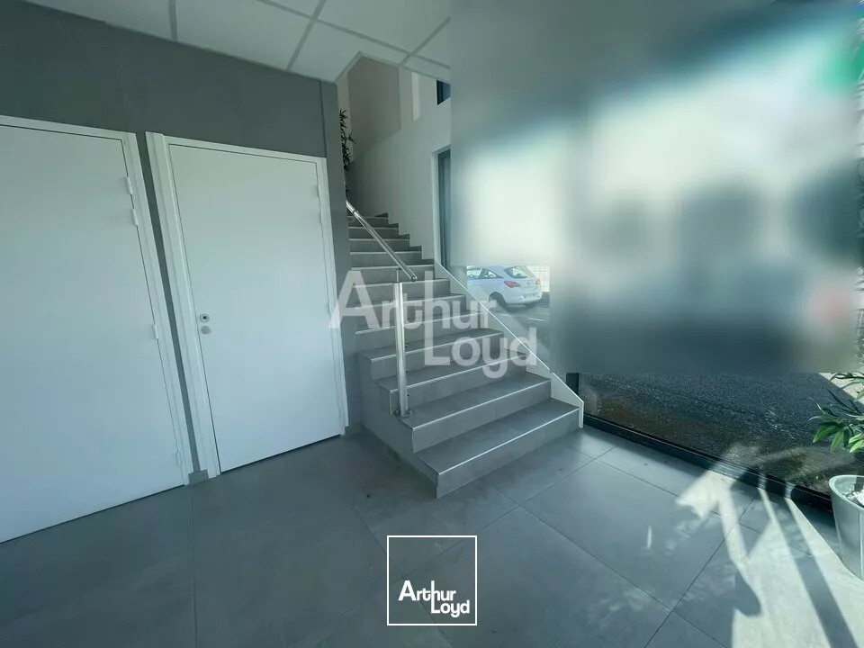 Local professionnel à vendre à La ravoire-idéal pour une activité tertiaire