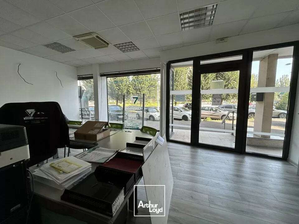 LOCAL COMMERCIAL à LOUER de 50 m²