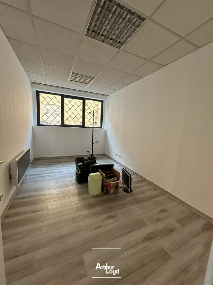 LOCAL COMMERCIAL à LOUER de 50 m²