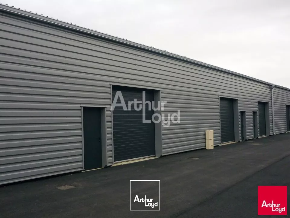 BLOIS - LOCATION LOCAUX D'ACTIVITE DE 134 ET 202 M² - ZI NORD