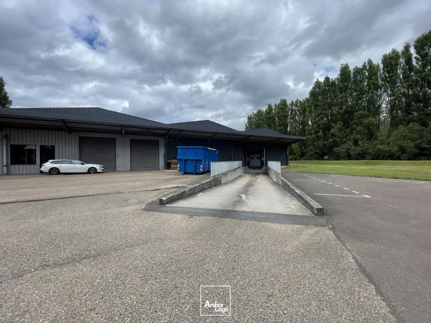 Locaux d'activité à louer à SOTTEVILLE LES ROUEN 76300