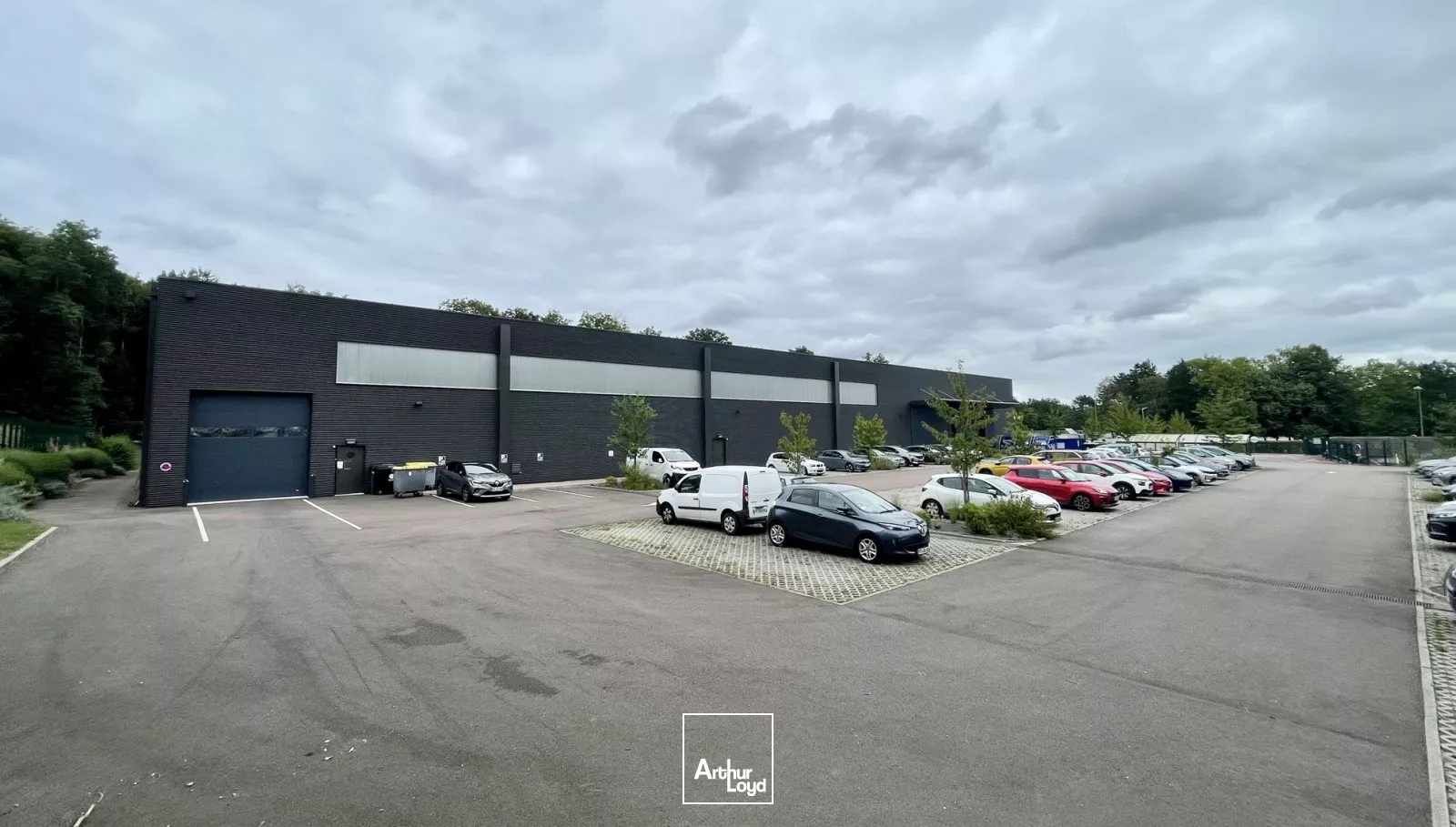 Locaux d'activité à louer à SAINT ETIENNE DU ROUVRAY 76800