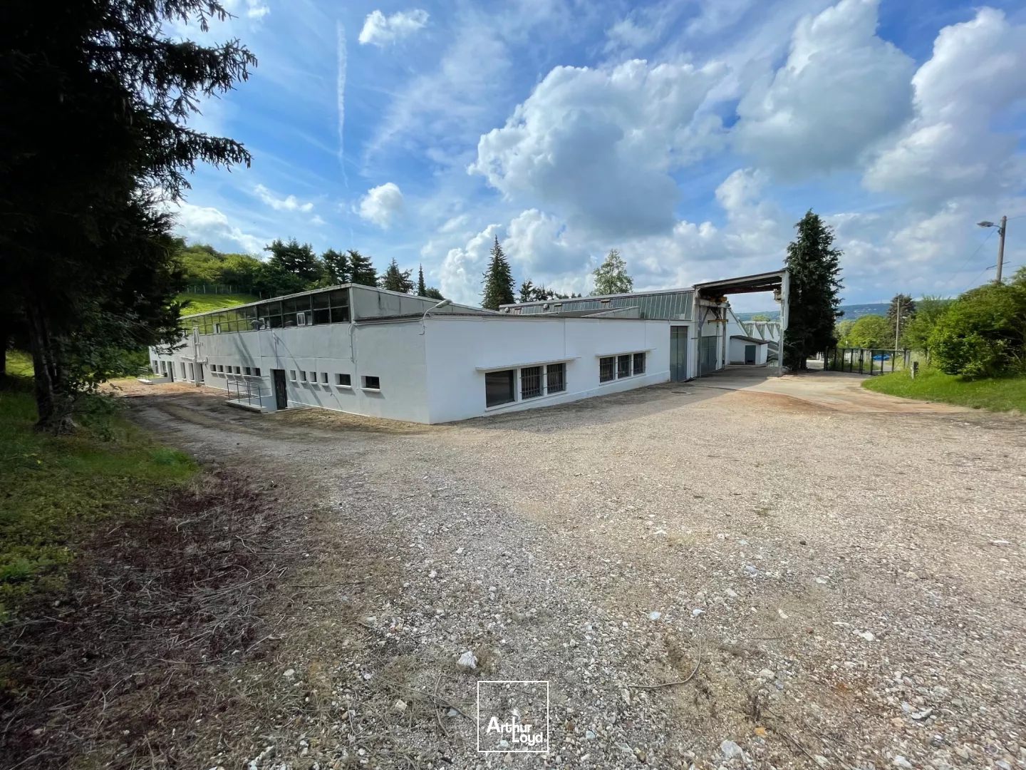 Locaux d'activité à louer à VERNON 27200