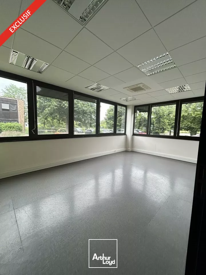 BUREAUX à LOUER de 85 m²