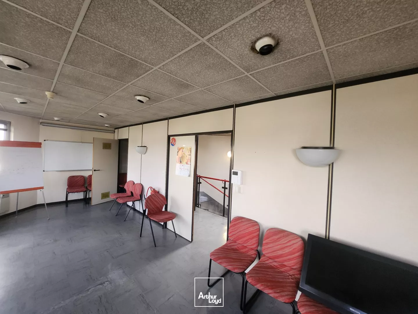 Bureaux à louer à HOUILLES 78800