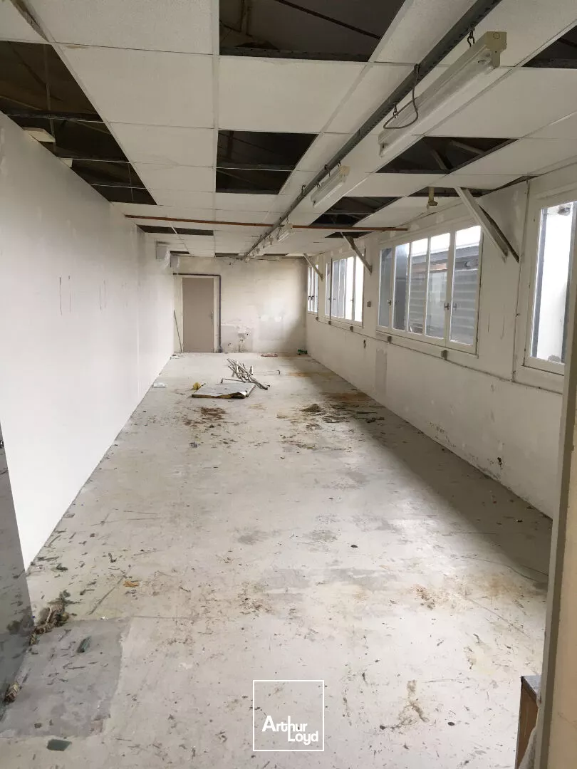 LIMOGES OUEST Local d'activité 365 m² avec quai