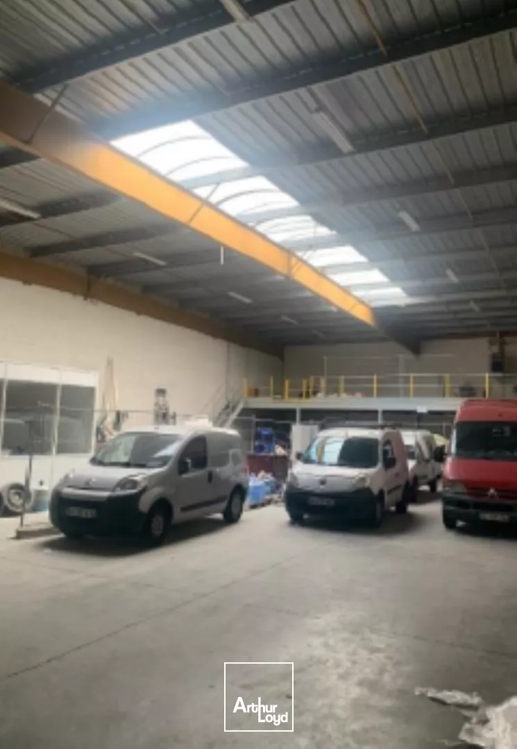 Lots d'activités rénovés - BEZONS