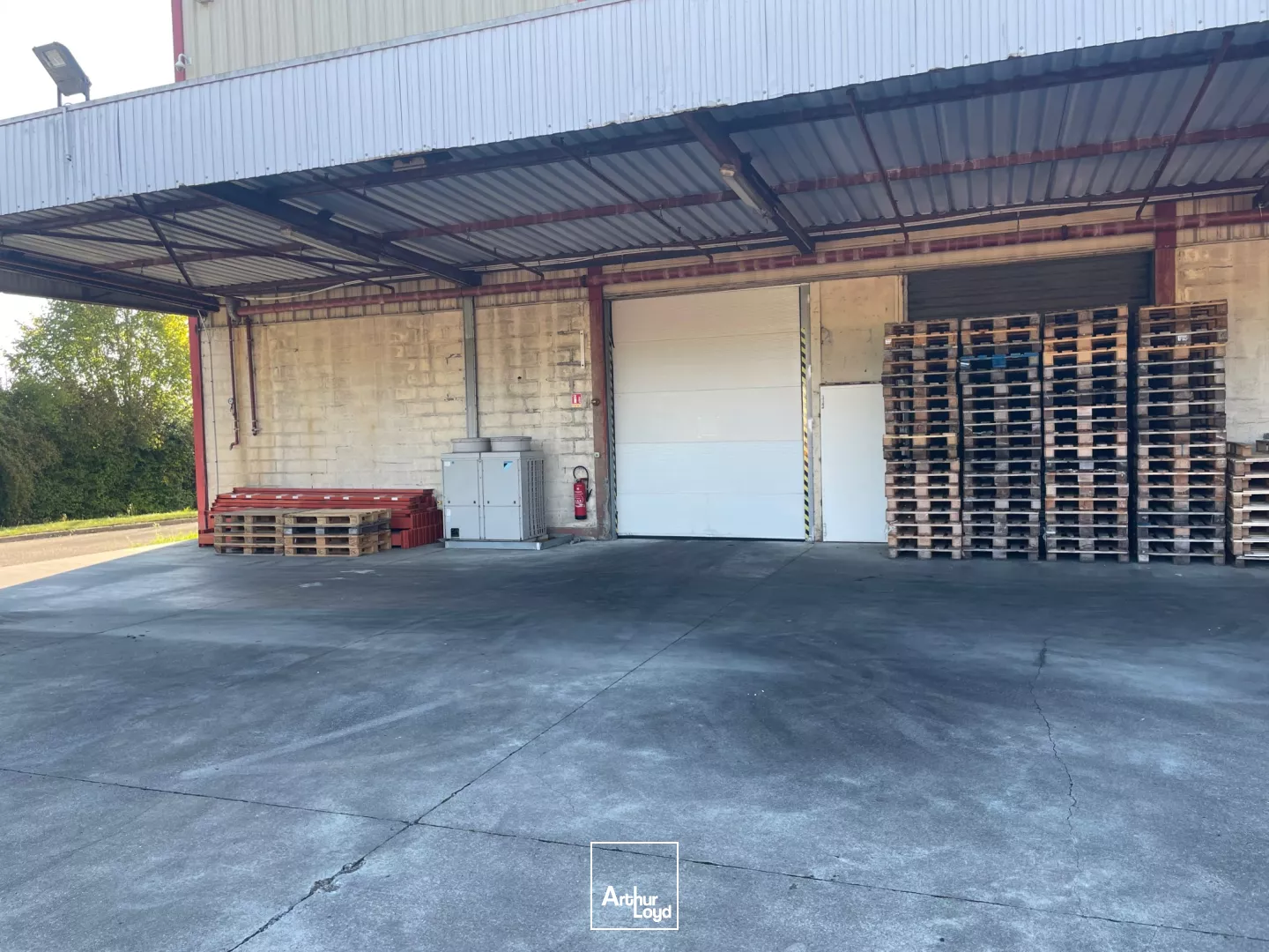 Entrepôts à louer à VAL DE REUIL 27100