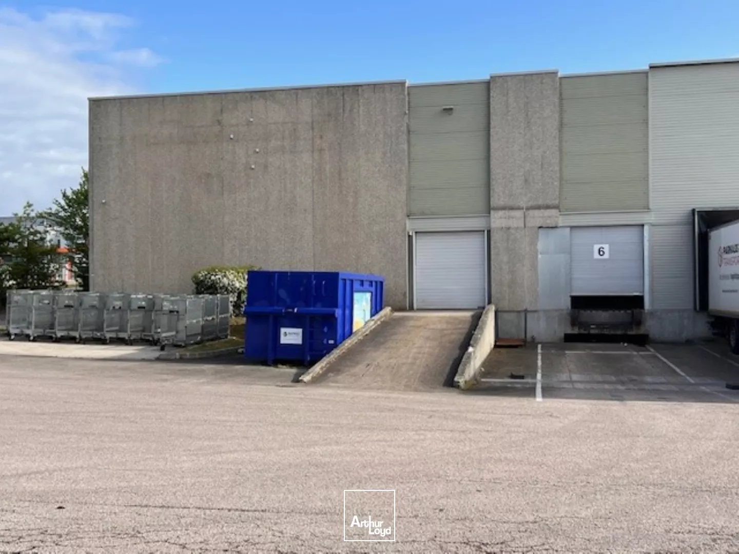 Entrepôts à louer à VAL DE REUIL 27100