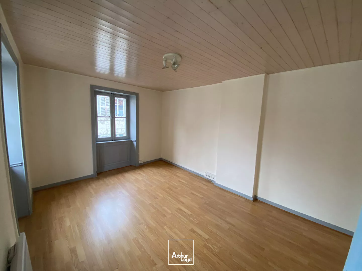 Bureaux 220m² à louer centre-ville La Rochelle