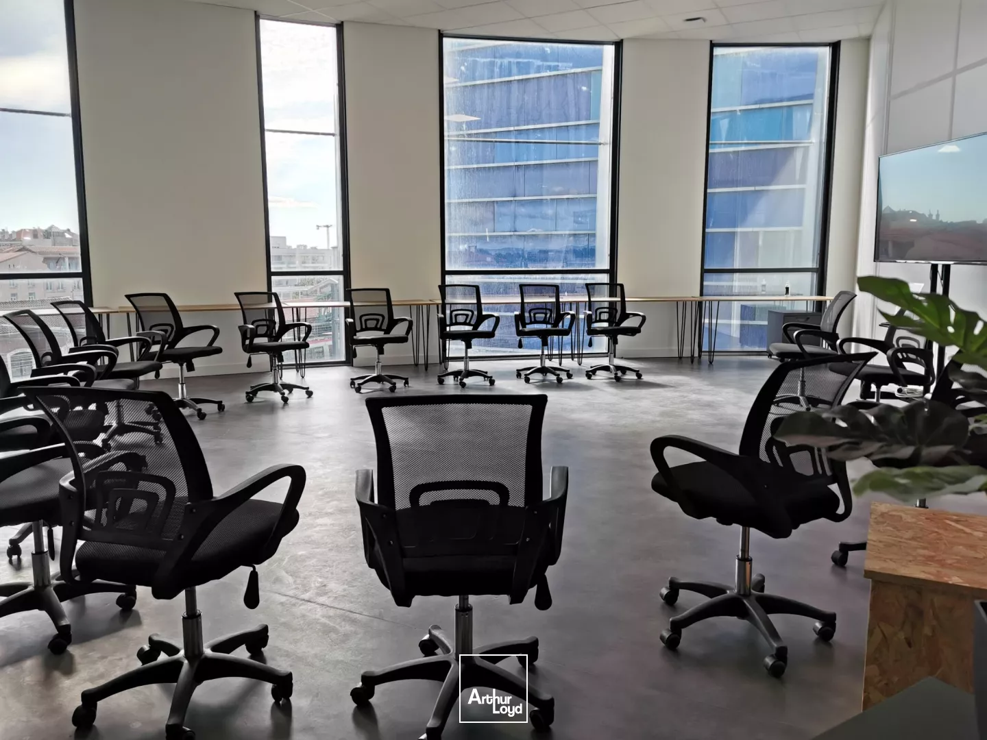 Perpignan - Bureaux à louer - bâtiment contemporain - 283 m2