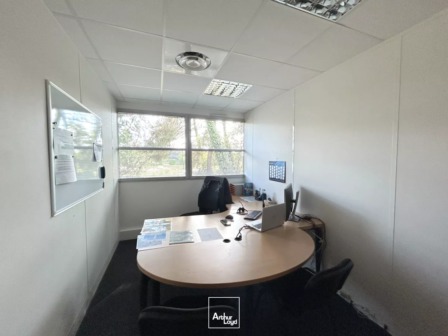 A louer - 204 m² de bureaux - Mérignac Parc Ariane - Proche aéroport 