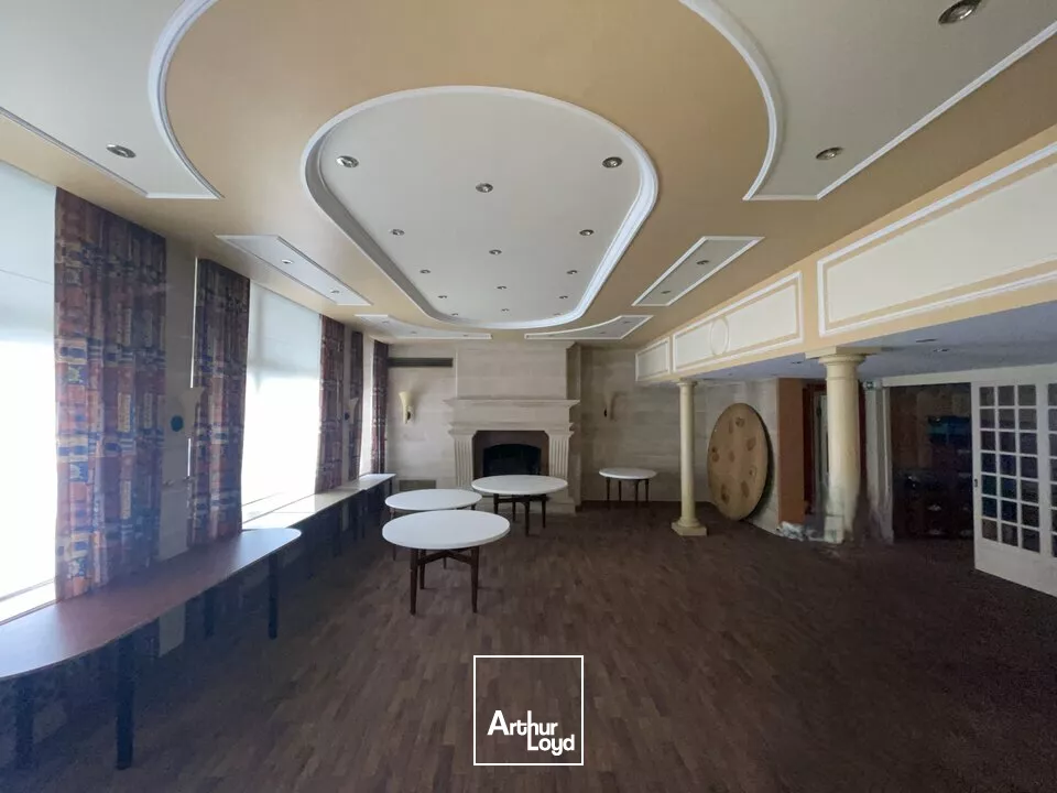 ENSEMBLE IMMOBILIER À VENDRE EN HYPER CENTRE VILLE D'EPERNAY