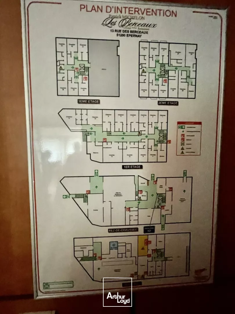 ENSEMBLE IMMOBILIER À VENDRE EN HYPER CENTRE VILLE D'EPERNAY