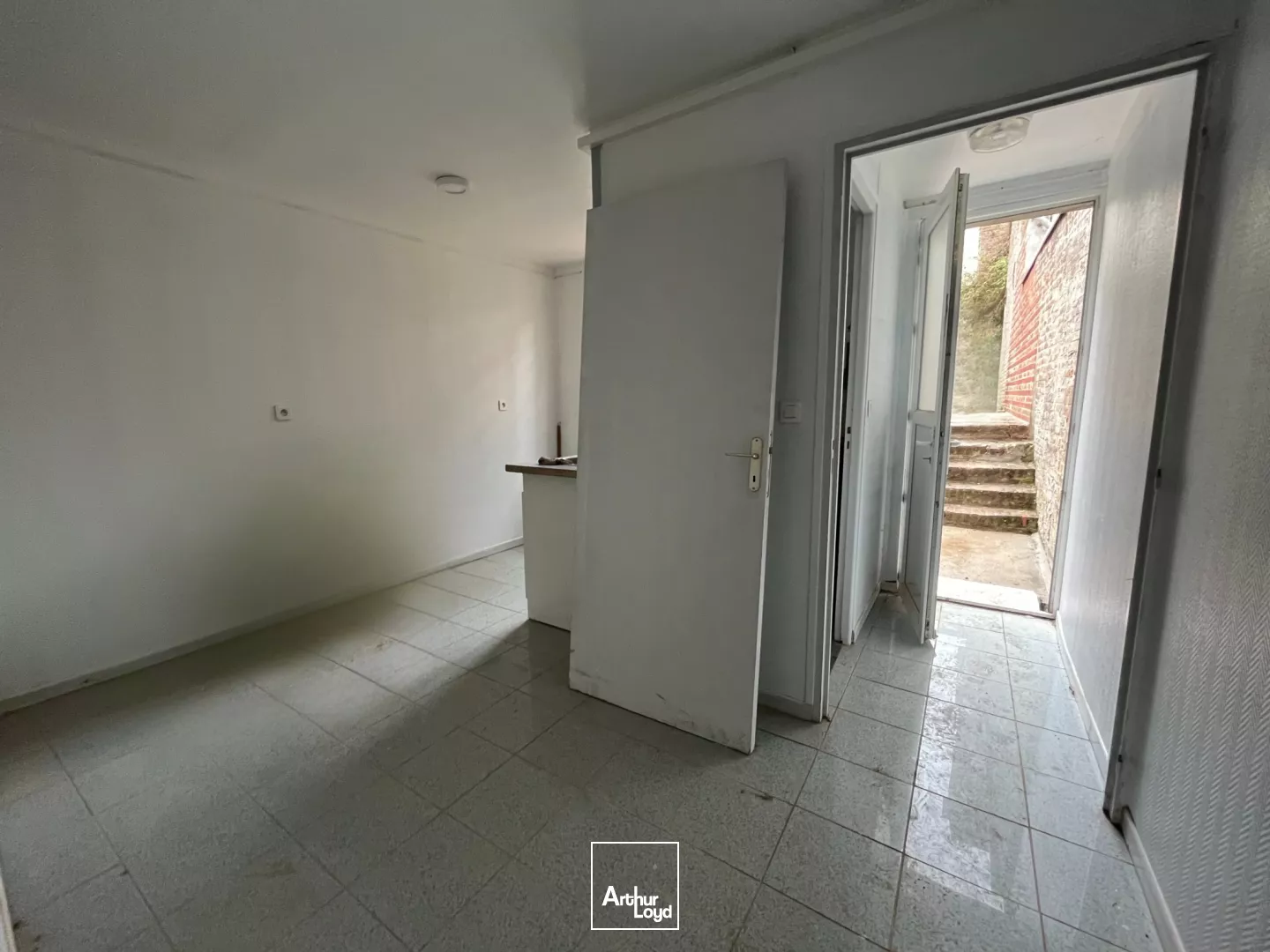 Local commercial de 89 m2 en centre-ville de Saint-Quentin