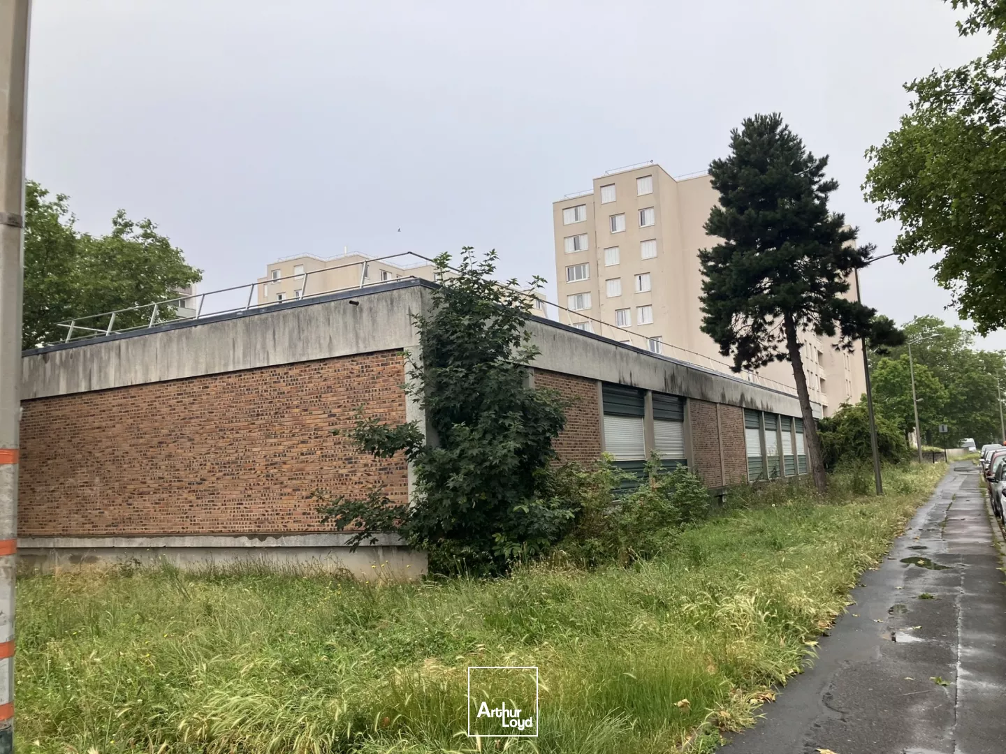 Bureaux à vendre à GARGES LES GONESSE 95140