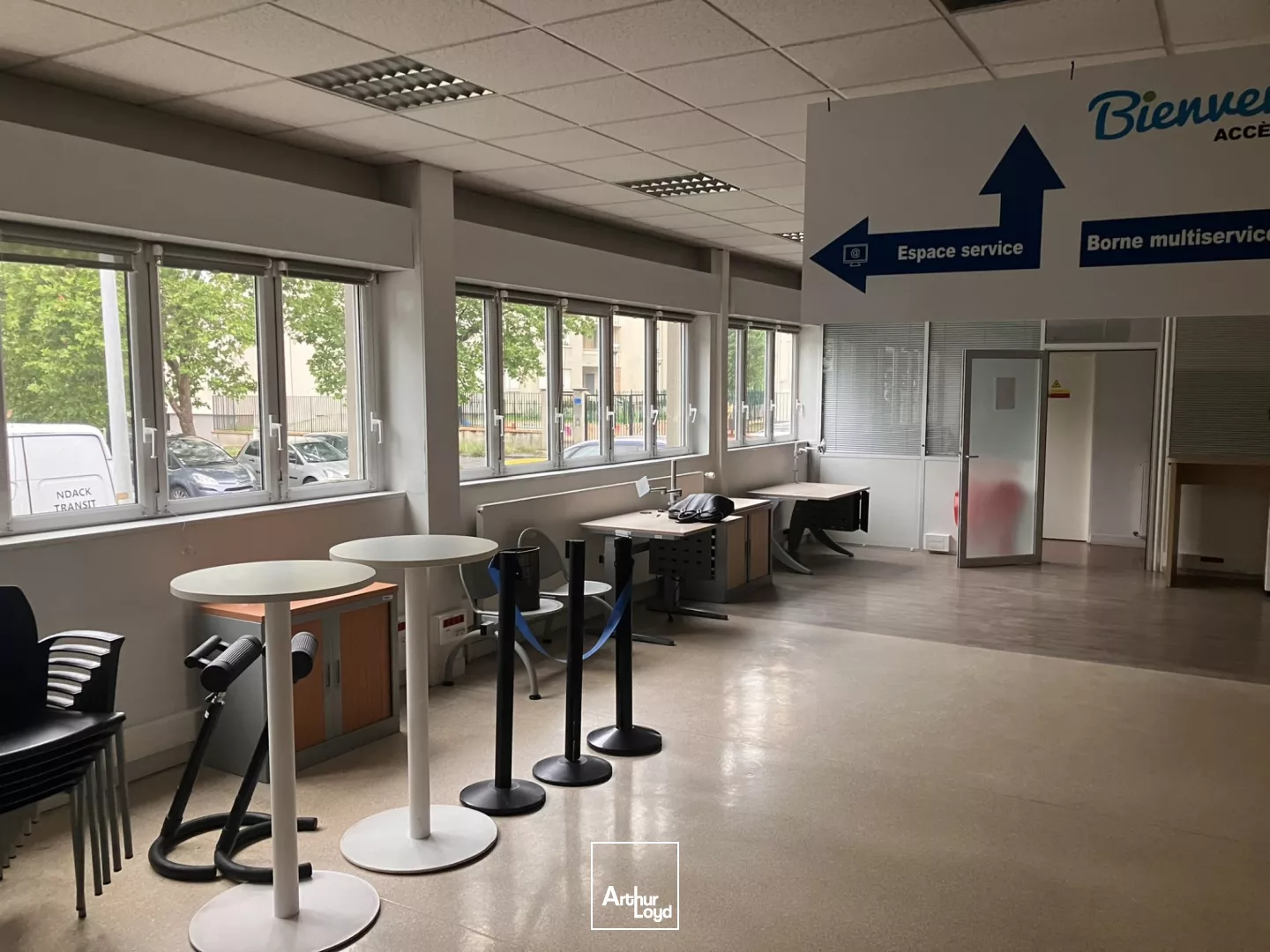 Bureaux à vendre à GARGES LES GONESSE 95140