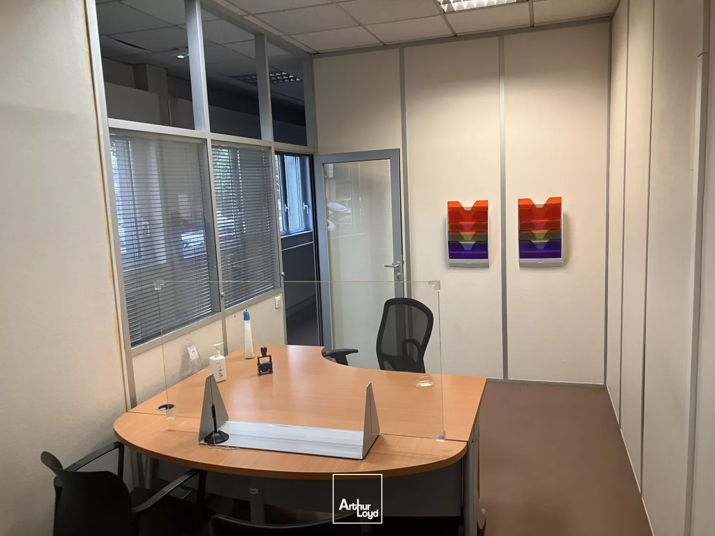 Bureaux à vendre à GARGES LES GONESSE 95140