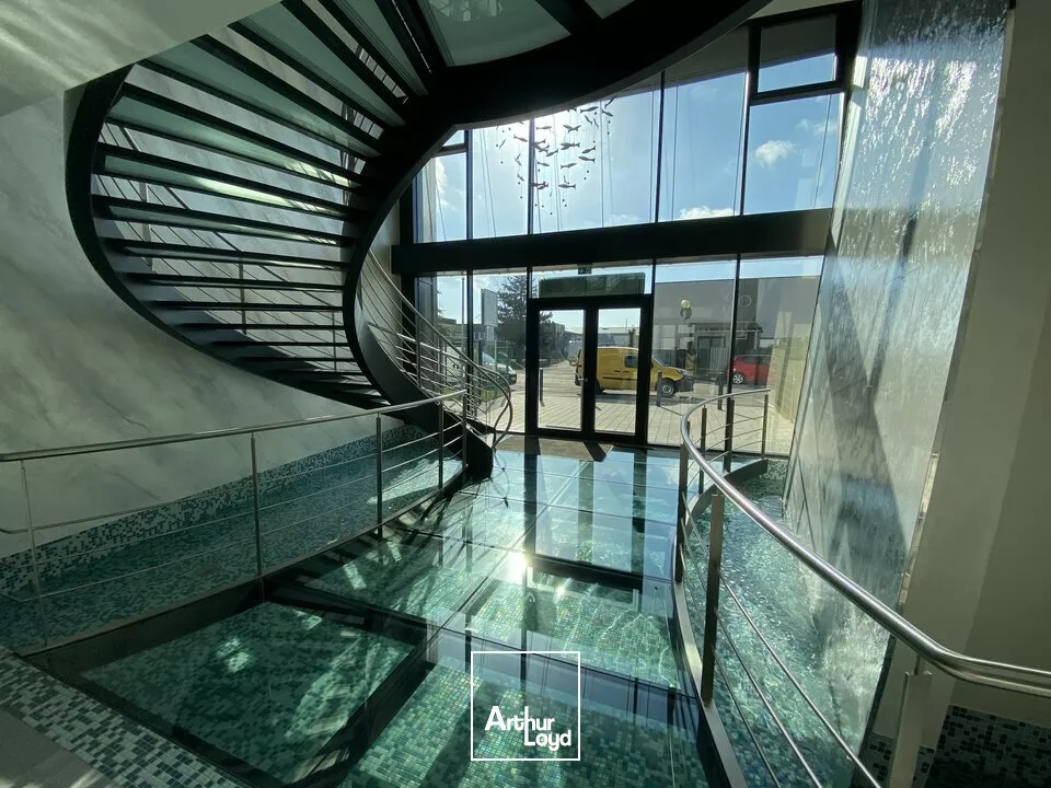 BUREAUX à LOUER de 480 m²