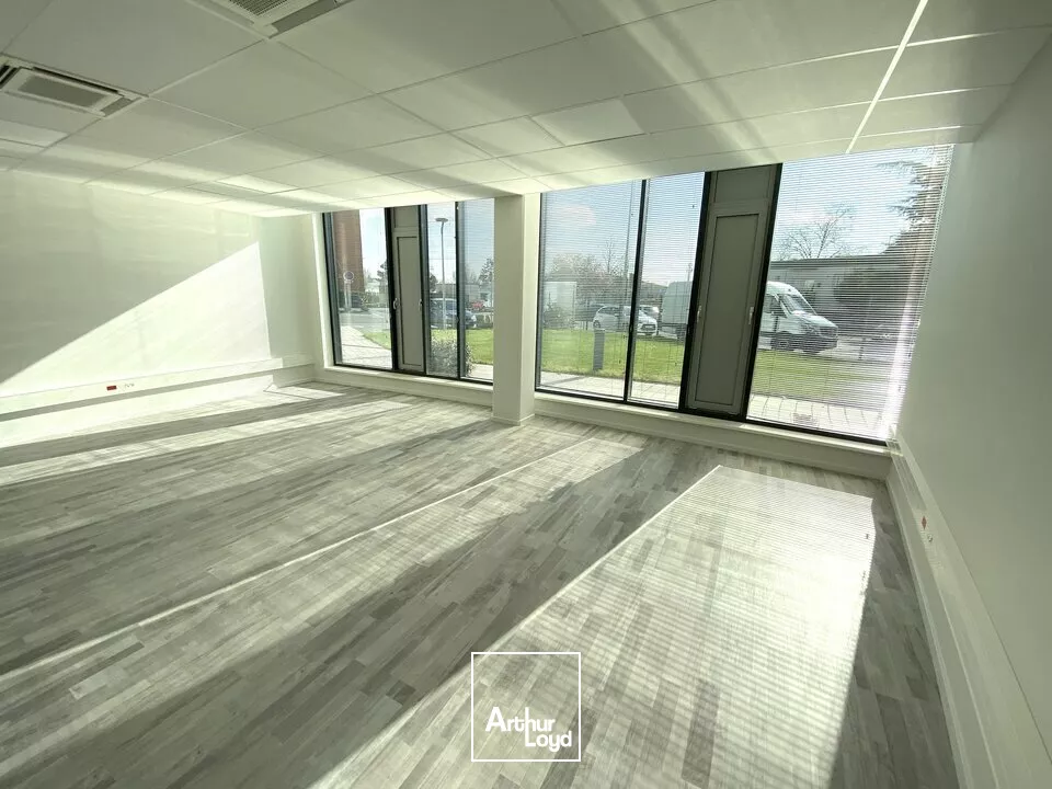 BUREAUX à LOUER de 480 m²