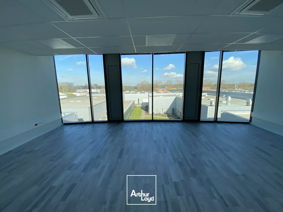 BUREAUX à LOUER de 480 m²
