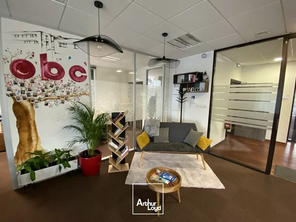 BUREAUX à LOUER de 28 m²