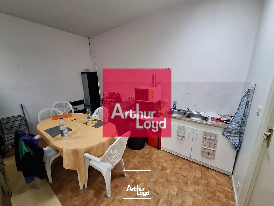 LOCAL D'ACTIVITE A LOUER 320M² CLERMONT FERRAND BREZET