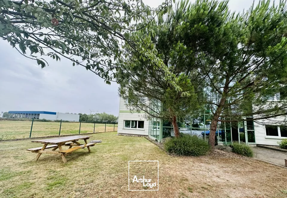 BUREAUX à LOUER de 250 m²