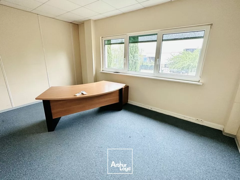 BUREAUX à LOUER de 250 m²