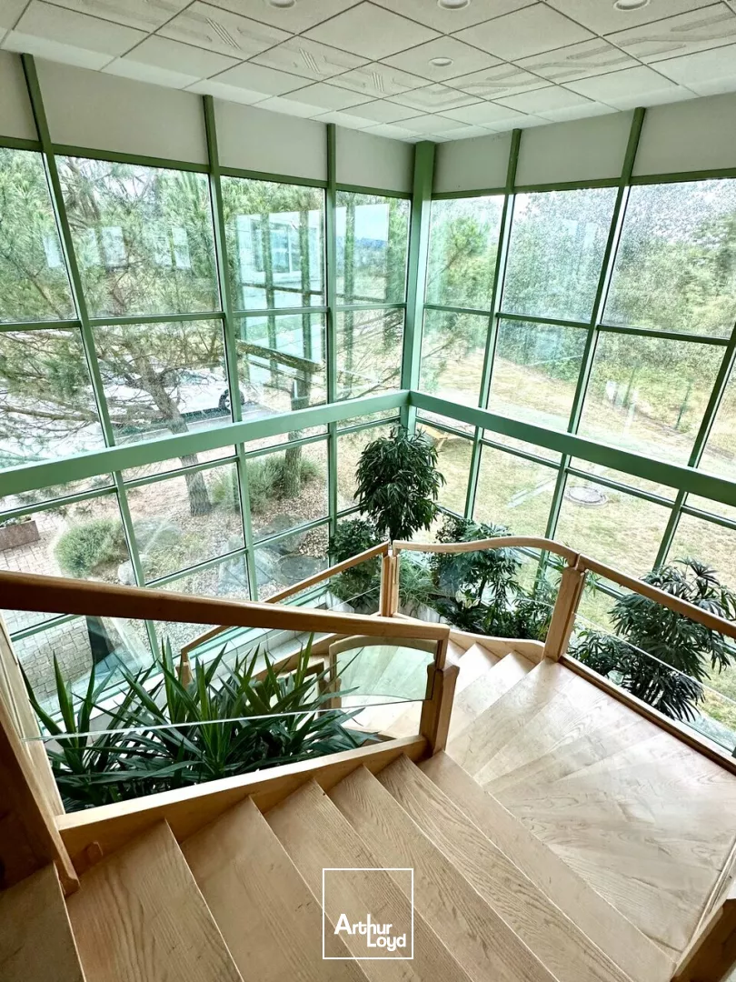 BUREAUX à LOUER de 250 m²