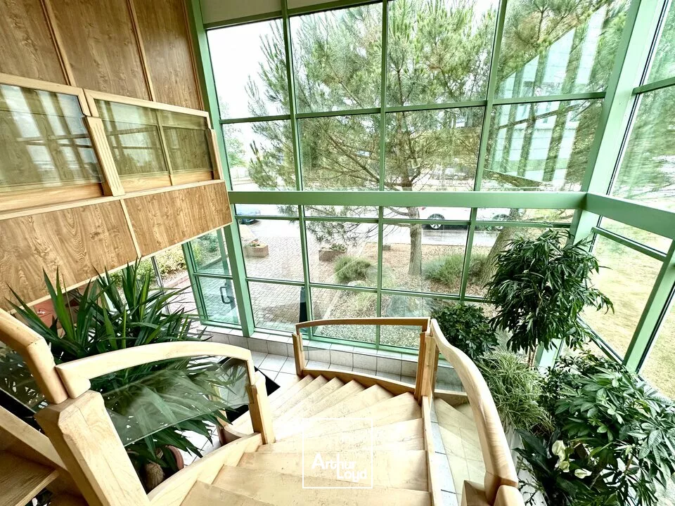 BUREAUX à LOUER de 250 m²