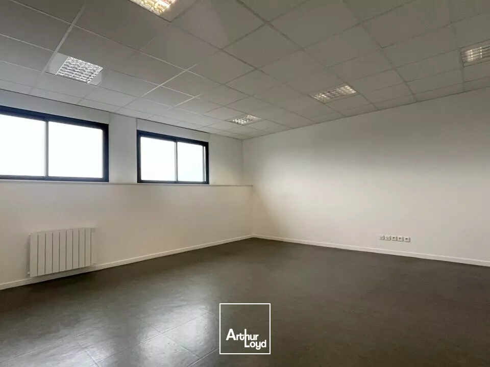 A LOUER - LE HAVRE - BUREAUX 210 m2