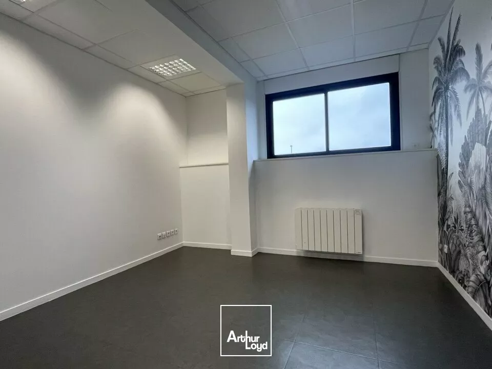 A LOUER - LE HAVRE - BUREAUX 210 m2