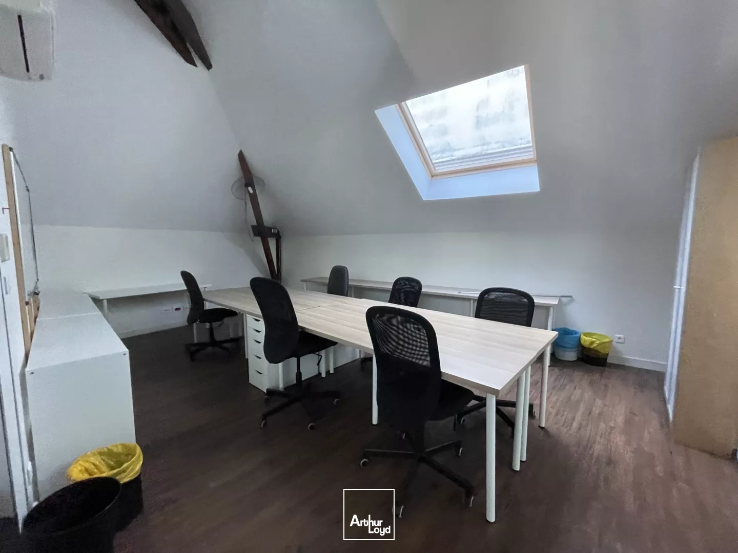 BUREUX RECENT SAINT DONATIEN 