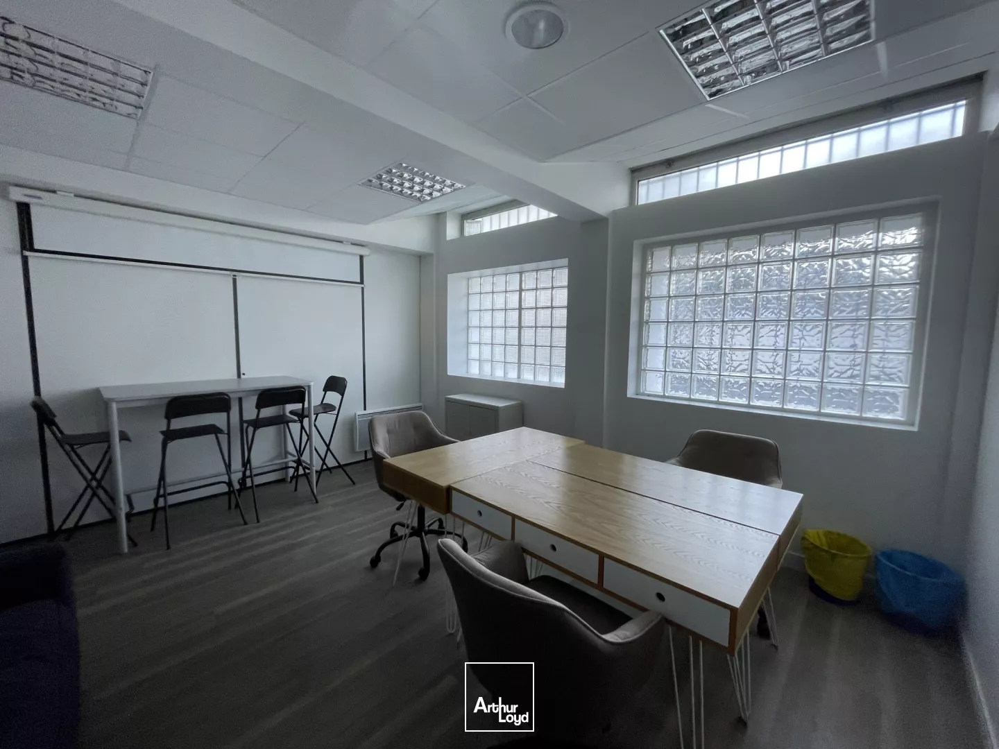 BUREUX RECENT SAINT DONATIEN 