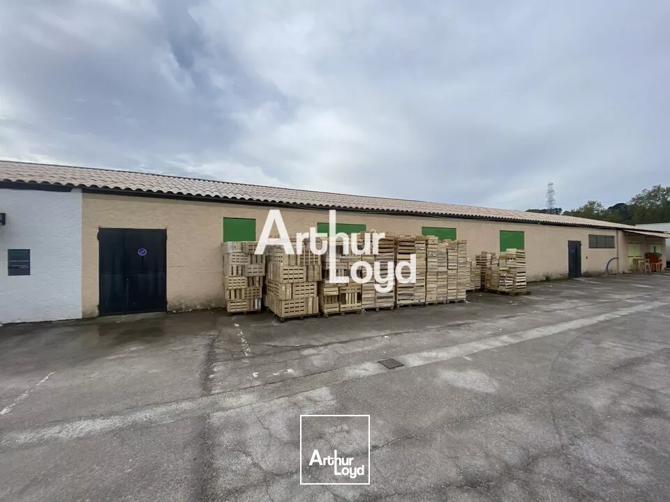 Location de locaux d'activité de 350 m² Trans-en-Provence