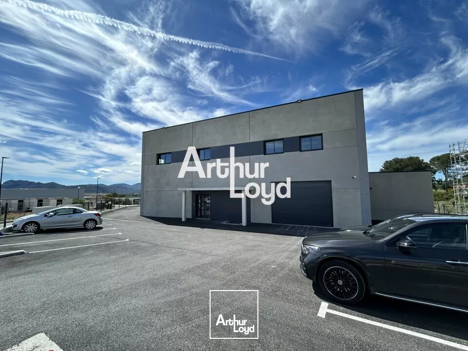 Bureaux neufs 145 m² à louer Le Muy
