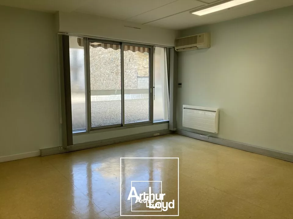 BUREAUX location et vente à TULLE 19000