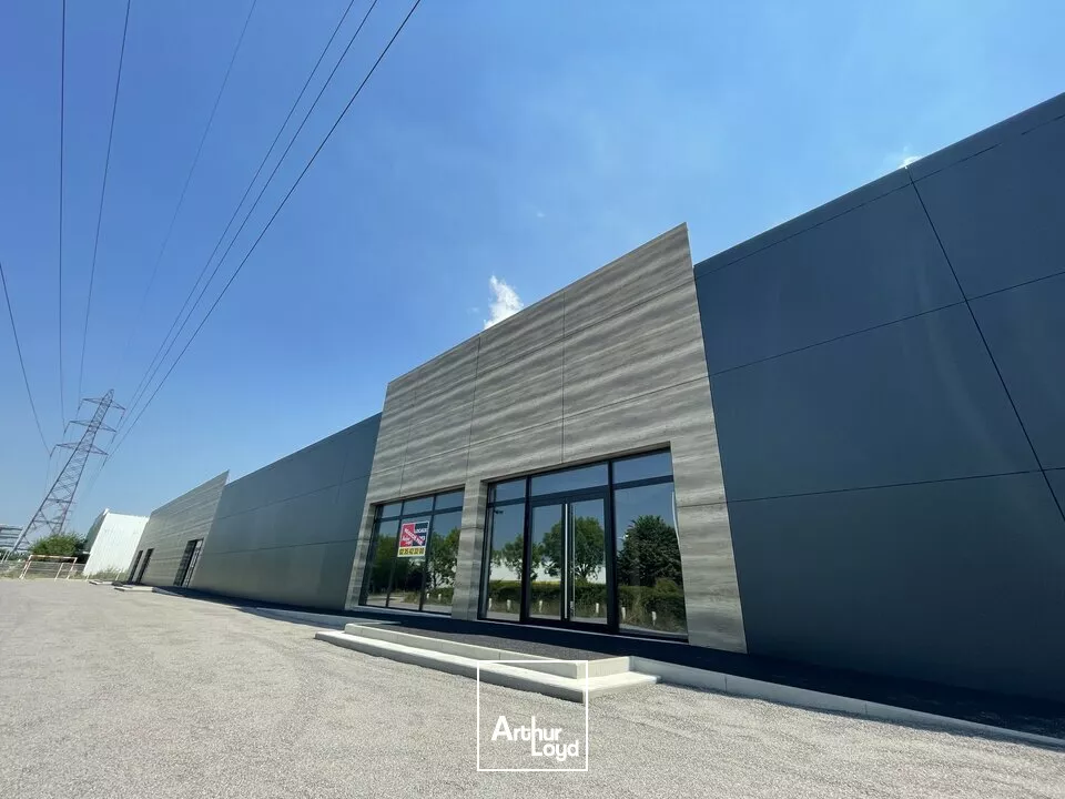 LOCAL COMMERCIAL location à GONFREVILLE L'ORCHER 76700