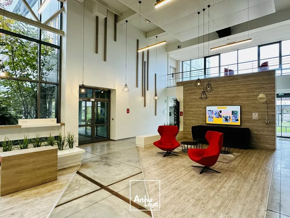 BUREAUX à LOUER de 275 m²