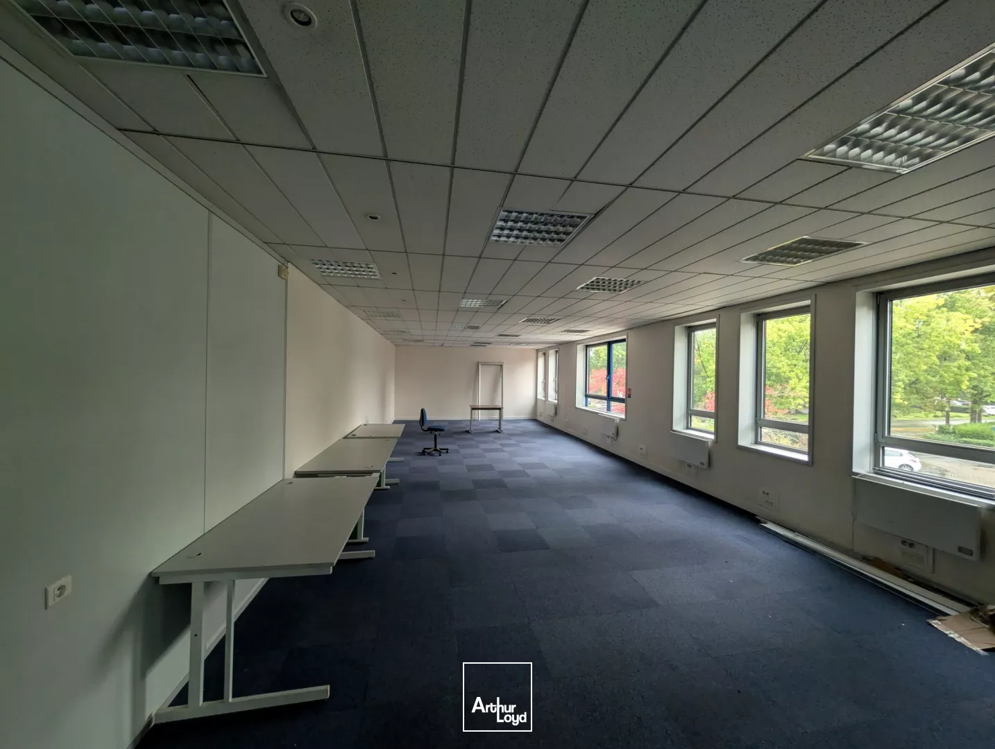 Bureaux à louer à ERAGNY 95610