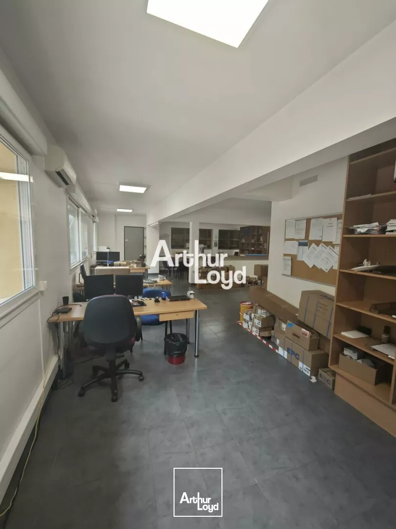 A LOUER BUREAUX OPEN SPACE AVEC ACCES PMR NICE QUARTIER DE LA MADELEINE. 206M² DE SURFACE DE BUREAUX