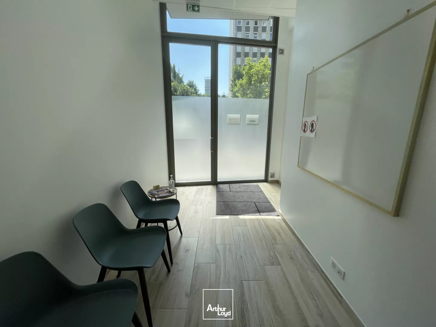 Bureau 15 m²PMR proche Beaulieu 