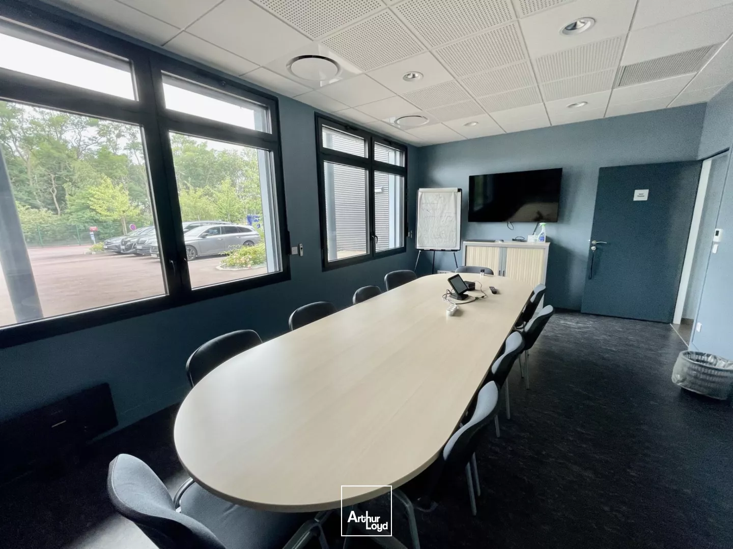 Locaux d'activité à vendre à SAINT ETIENNE DU ROUVRAY 76800