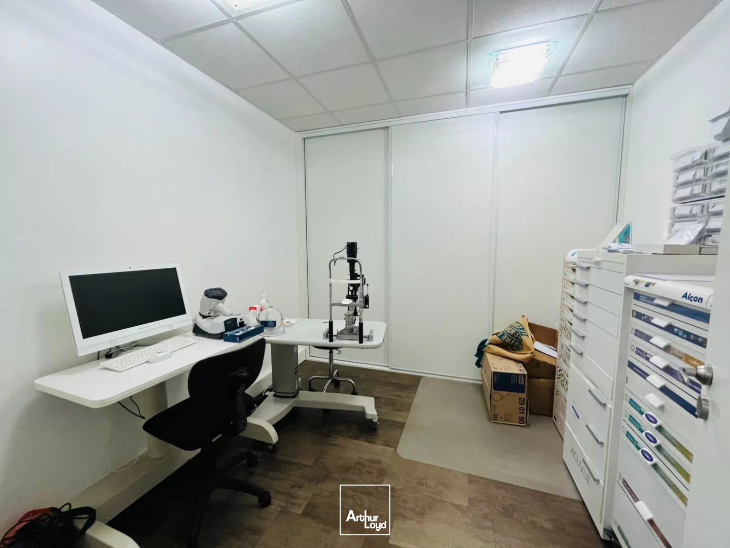 A VENDRE A LOUER BUREAU ST NAZAIRE OCÉANIS 110M2