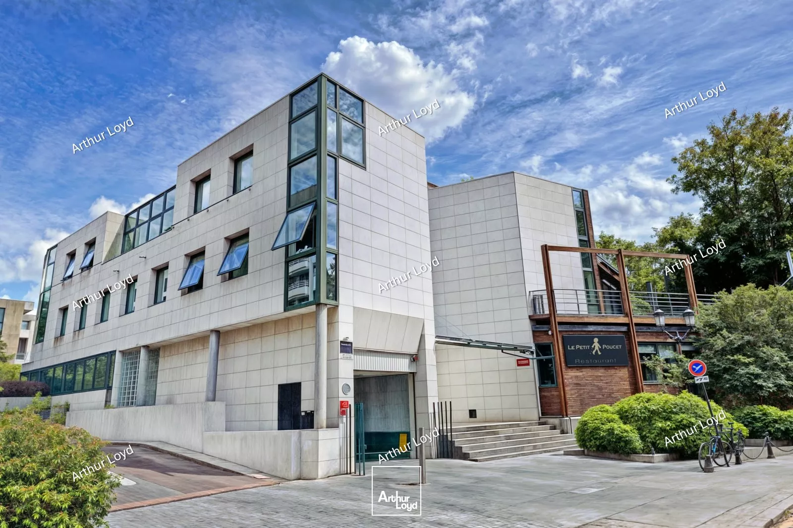 Bureaux à louer à LEVALLOIS PERRET 92300