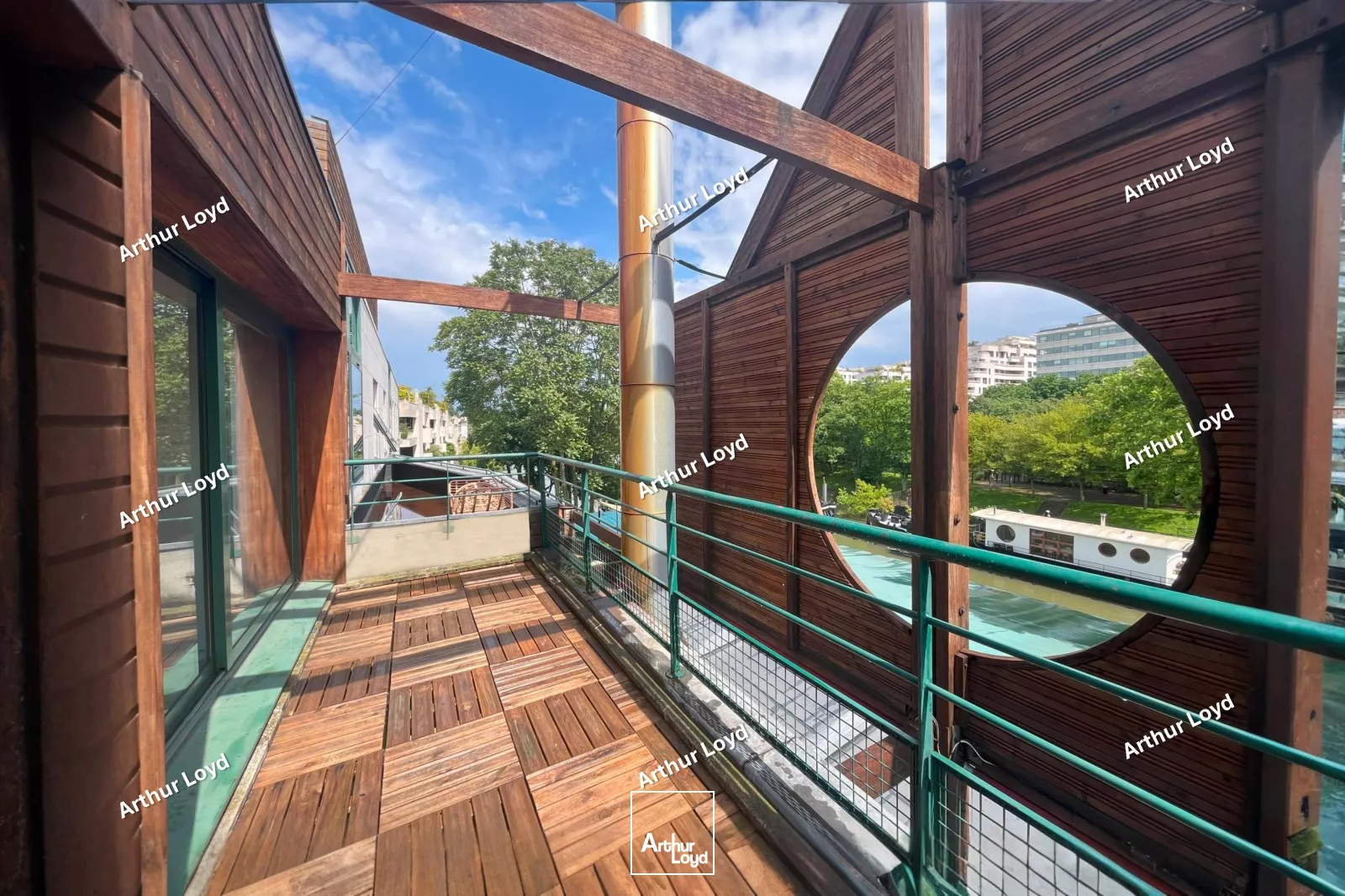 Bureaux à louer à LEVALLOIS PERRET 92300