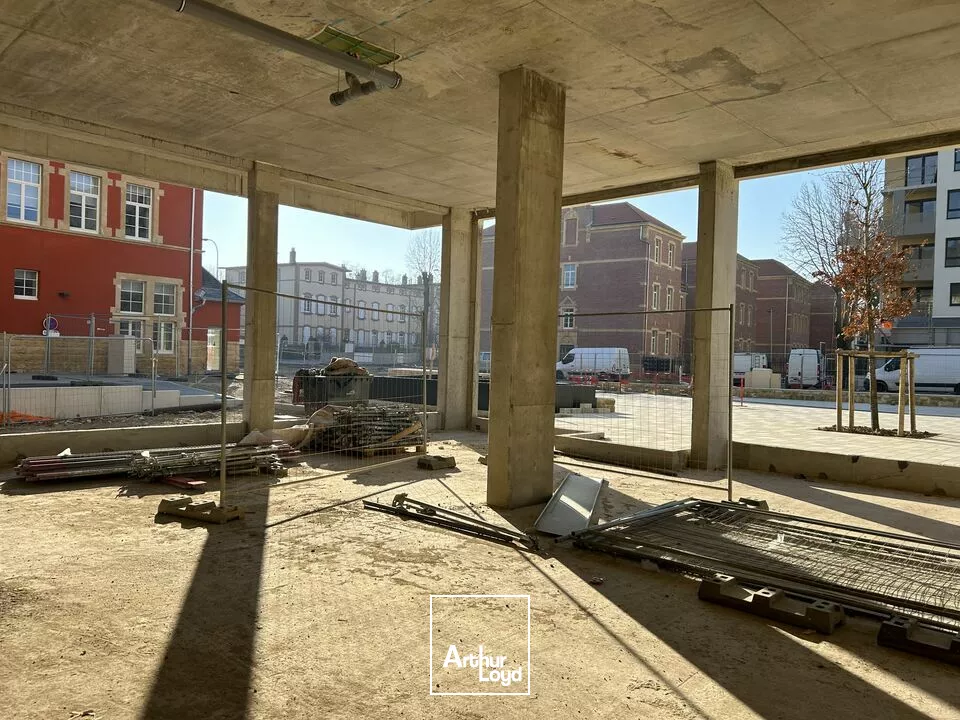 LOCAL COMMERCIAL à VENDRE de 257 m²